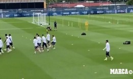 科罗纳爆料姆巴佩视频在线观看,姆巴佩训练视频曝光，精彩瞬间不容错过