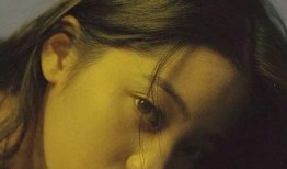 娱乐圈爆料欧阳娜娜恋情,甜蜜互动引粉丝热议