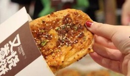 网红二饼掰开吃瓜的视频,瓜果新鲜度大揭秘，掰开吃瓜新体验