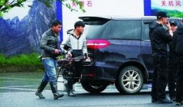 爆料航拍车队视频,揭秘神秘车队背后的故事