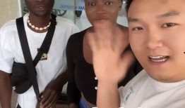 小胖闯非洲爆料视频全集,全程揭秘非洲异域风情与生存挑战